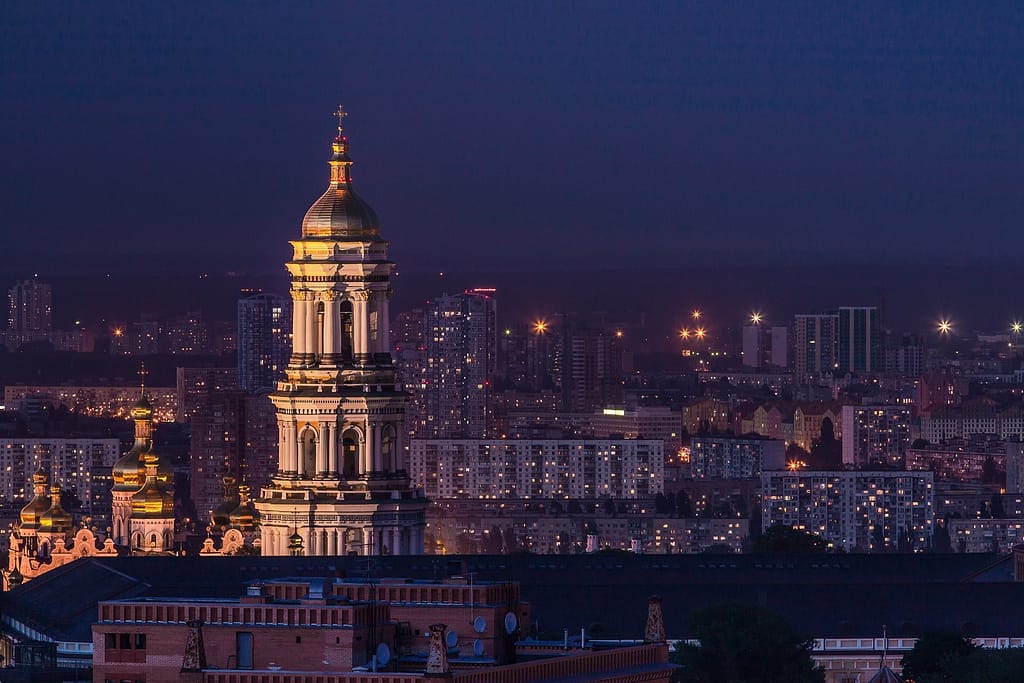 أوكرانيا واحدة من الدول السياحية الرخيصة التي يمكن السفر اليها بدون فيزا